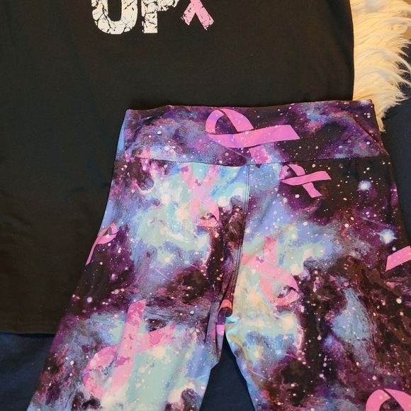 LuLaRoe Leggings & Liv T Shirt Set Breast Cancer Pink Ribbon BCA - Picture 6 of 8